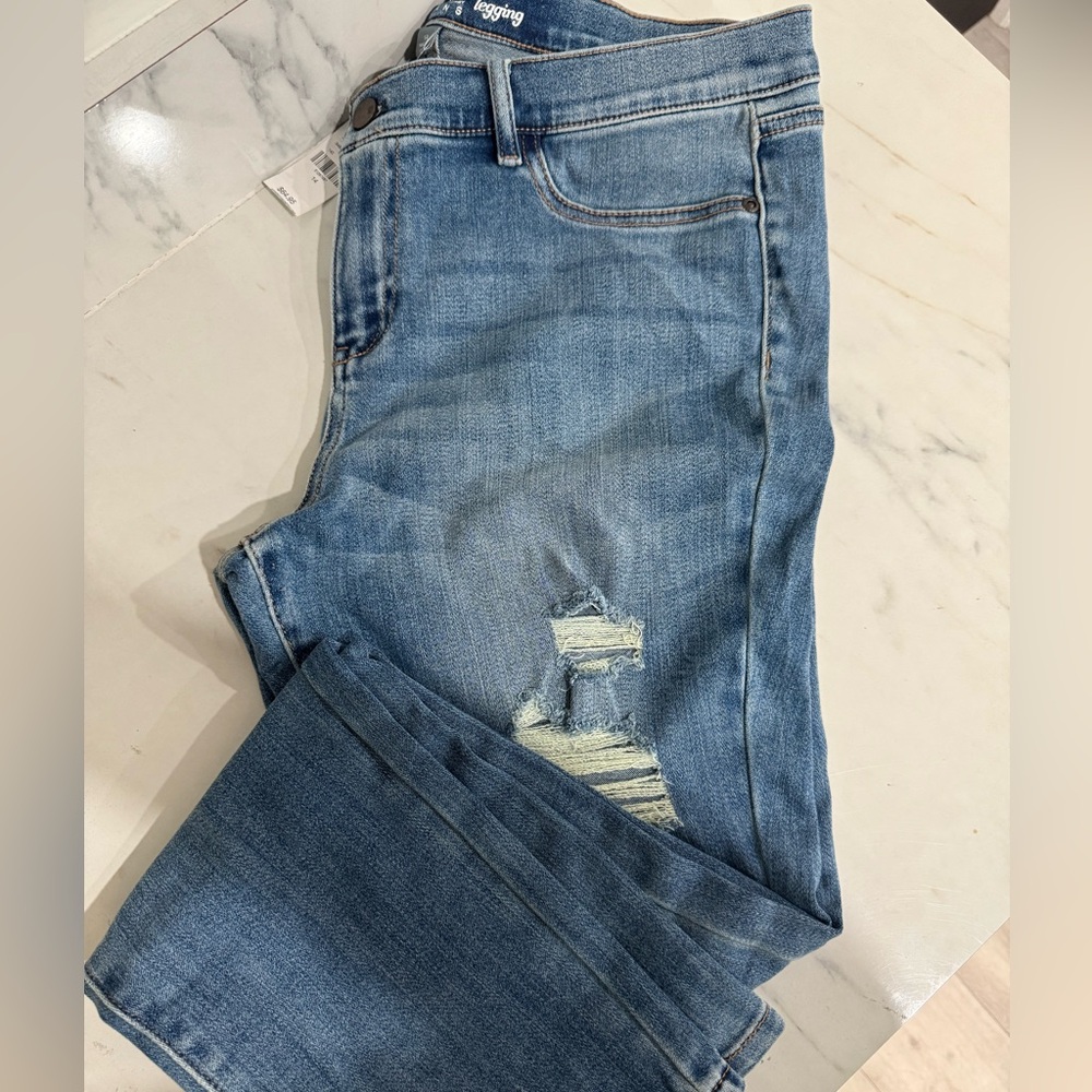 NY & Co Blue Distressed Women Jeans